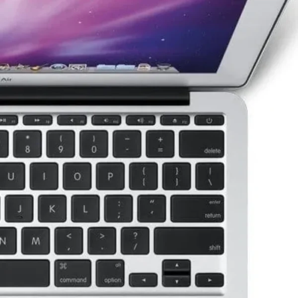 Apple MacBook Air 11-inch i5 1.4 GHz Silver Non-Retina 2014 13